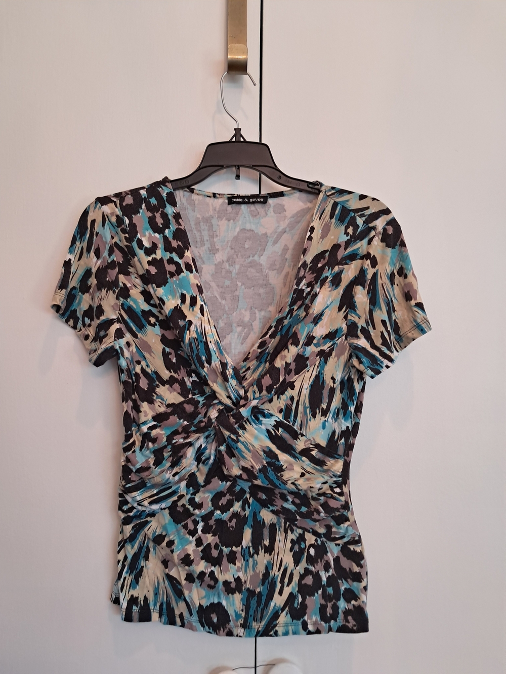 Cable & Gauge Blue Multi Animal-Print Twist V-Neck Top
